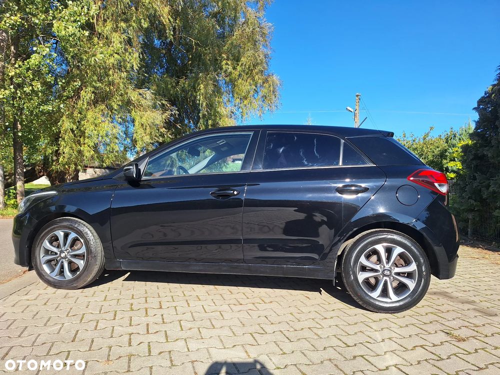Hyundai i20 - 10