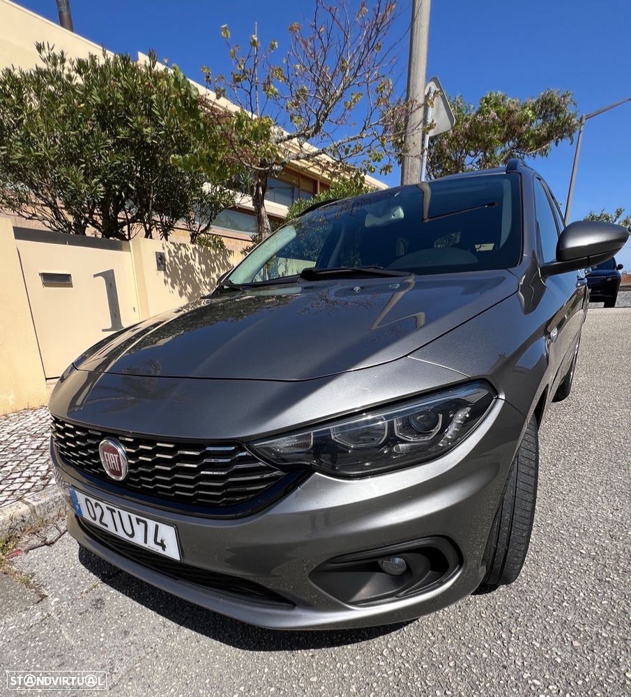 Fiat Tipo Station Wagon 1.3 M-Jet Lounge Tech J17 - 1