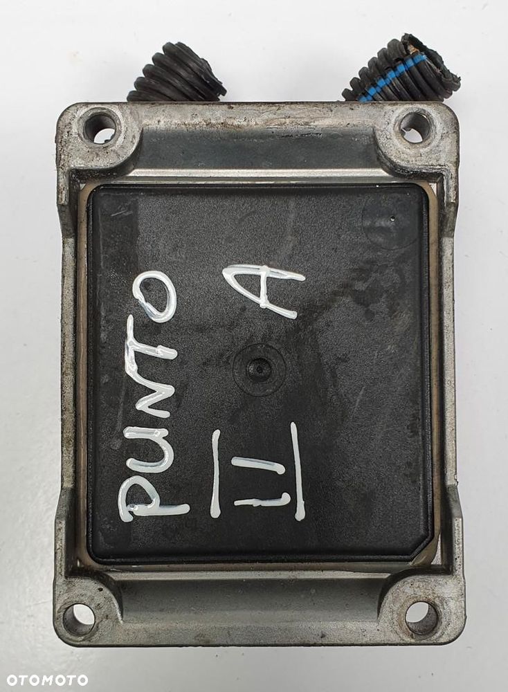 KOMPUTER STEROWNIK SILNIKA FIAT PUNTO II 1.2 16V 0261207904 - 1
