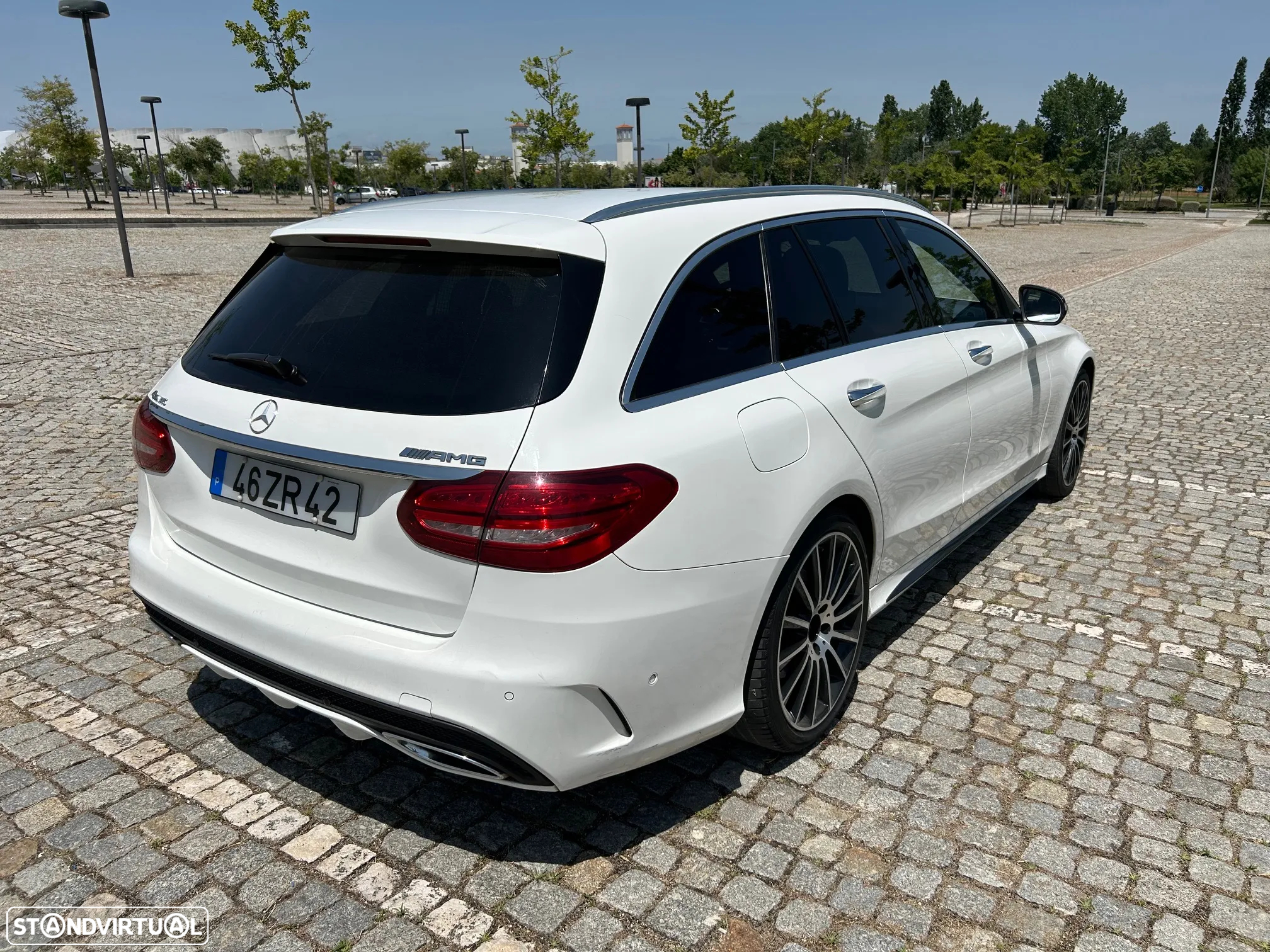 Mercedes-Benz C 250 (BlueTEC) d 4Matic Station 7G-TRONIC AMG Line - 4