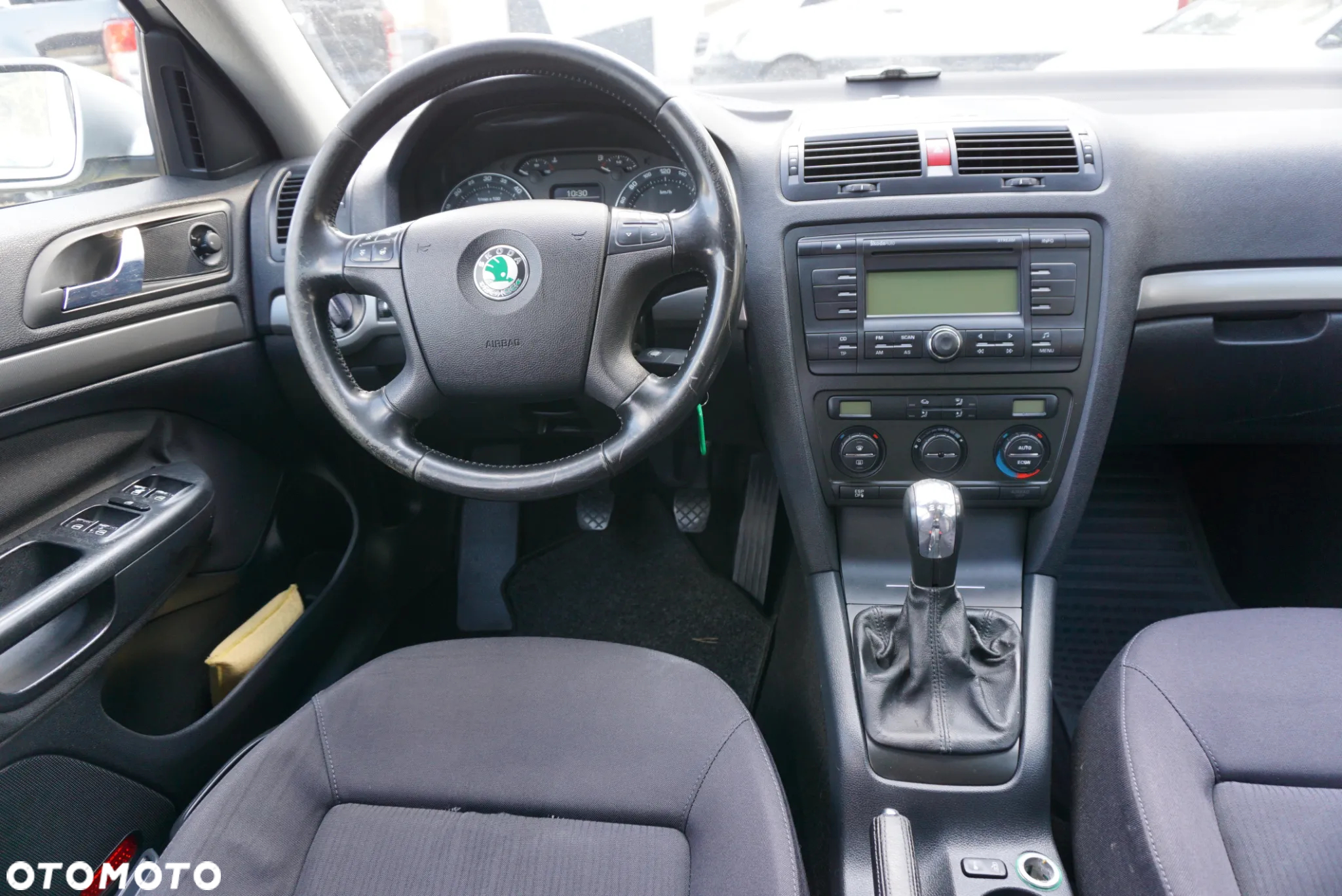 Skoda Octavia 2.0 TDI Ambiente - 10