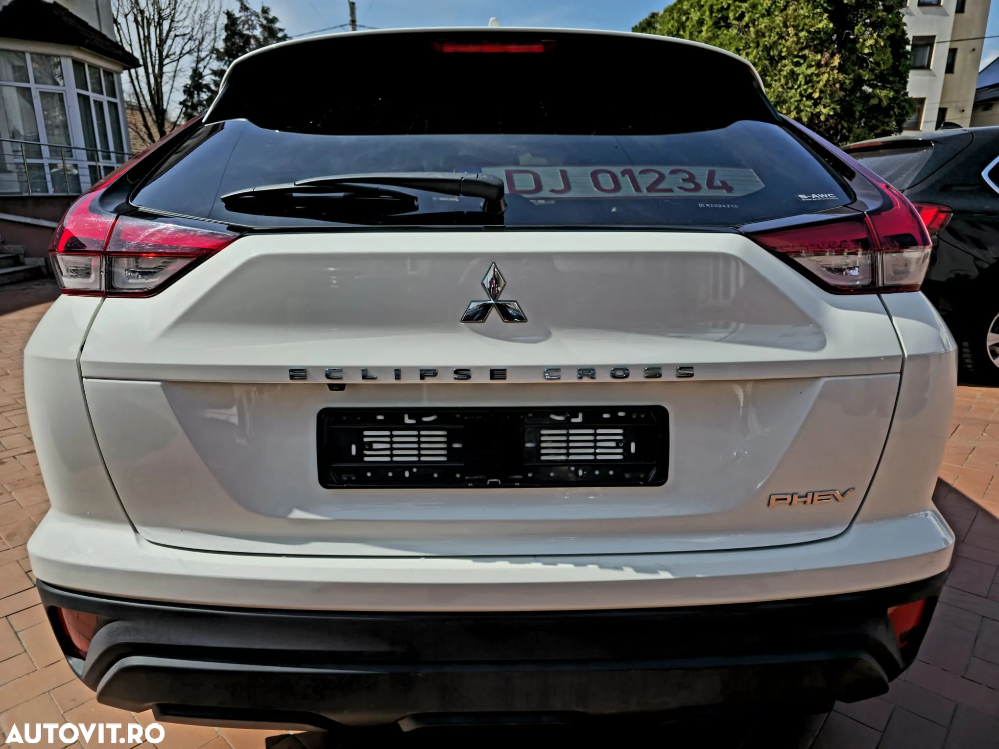 Mitsubishi Eclipse-Cross Plug-In Hybrid 4WD Plus Select - 10