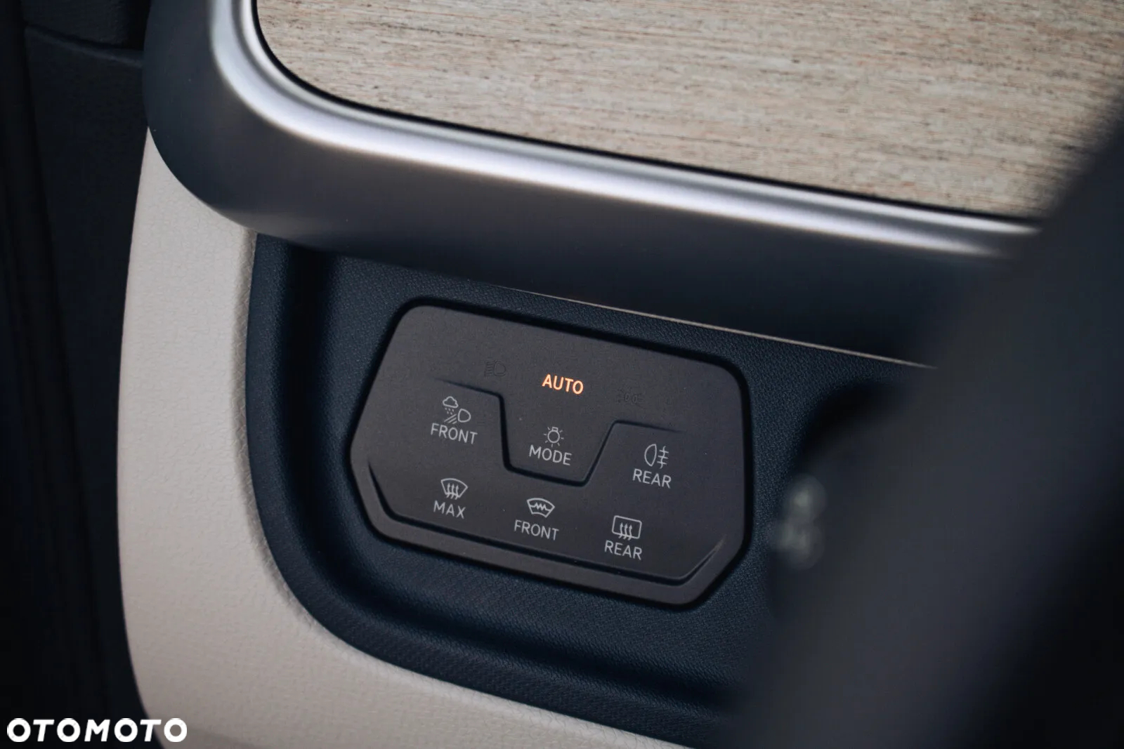 Volkswagen ID. Buzz 82kWh Pro - 18