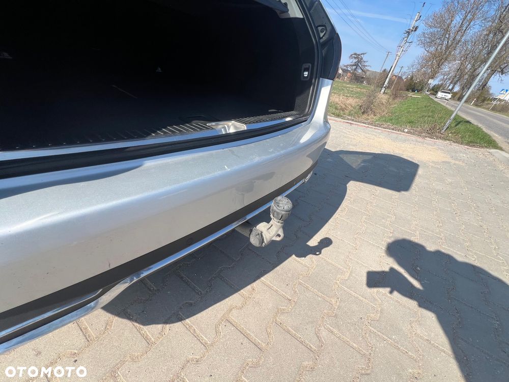 Mercedes-Benz Klasa C 180 (BlueTEC) d Avantgarde - 16