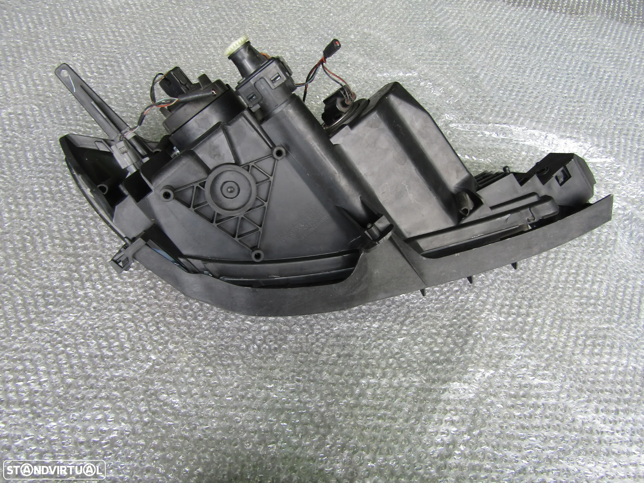 Farol esquerdo Mazda 3 ano 2006 a 2010(ver descrição) - 5