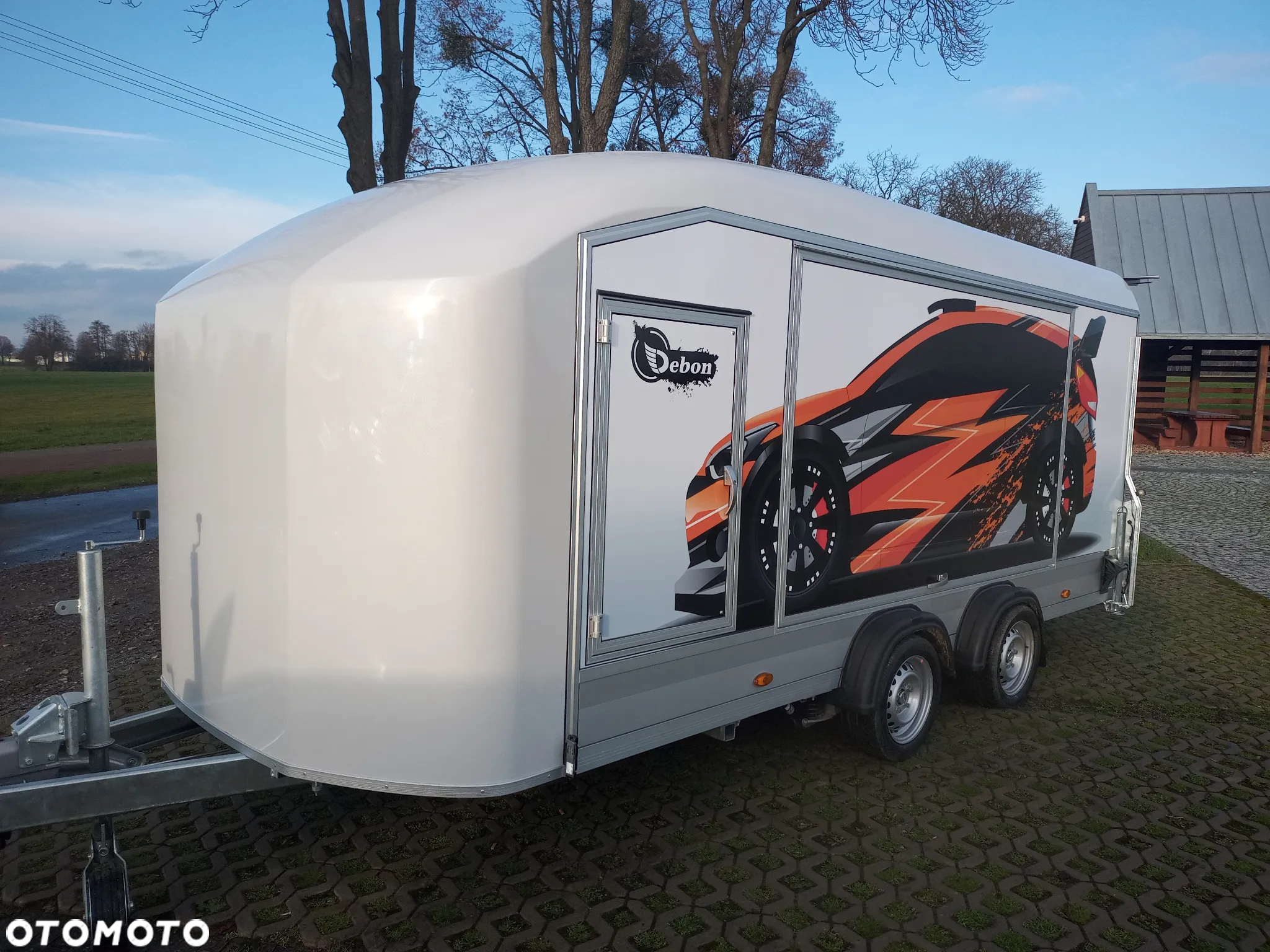 Debon Fourgon C1000 Roadster - 2