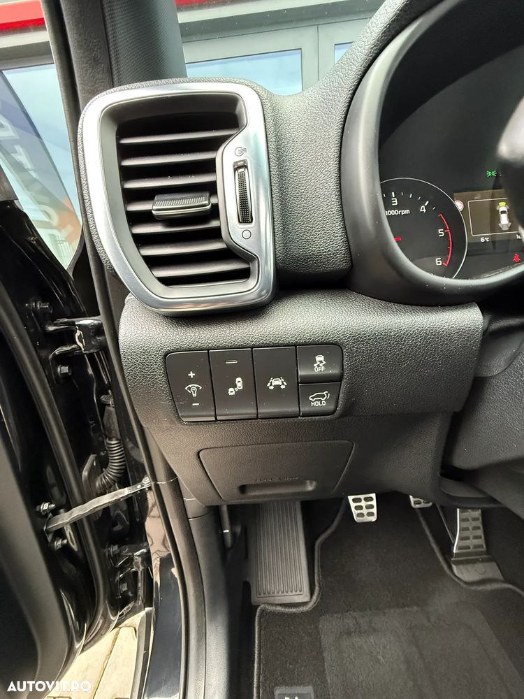 Kia Sportage - 30