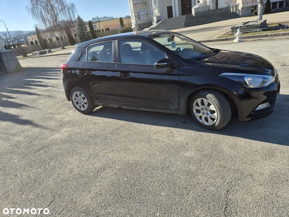 Hyundai i20 1.1 CRDi - 5