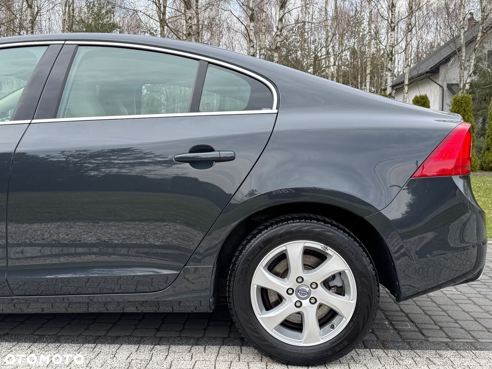 Volvo S60 D4 Drive-E Summum - 22