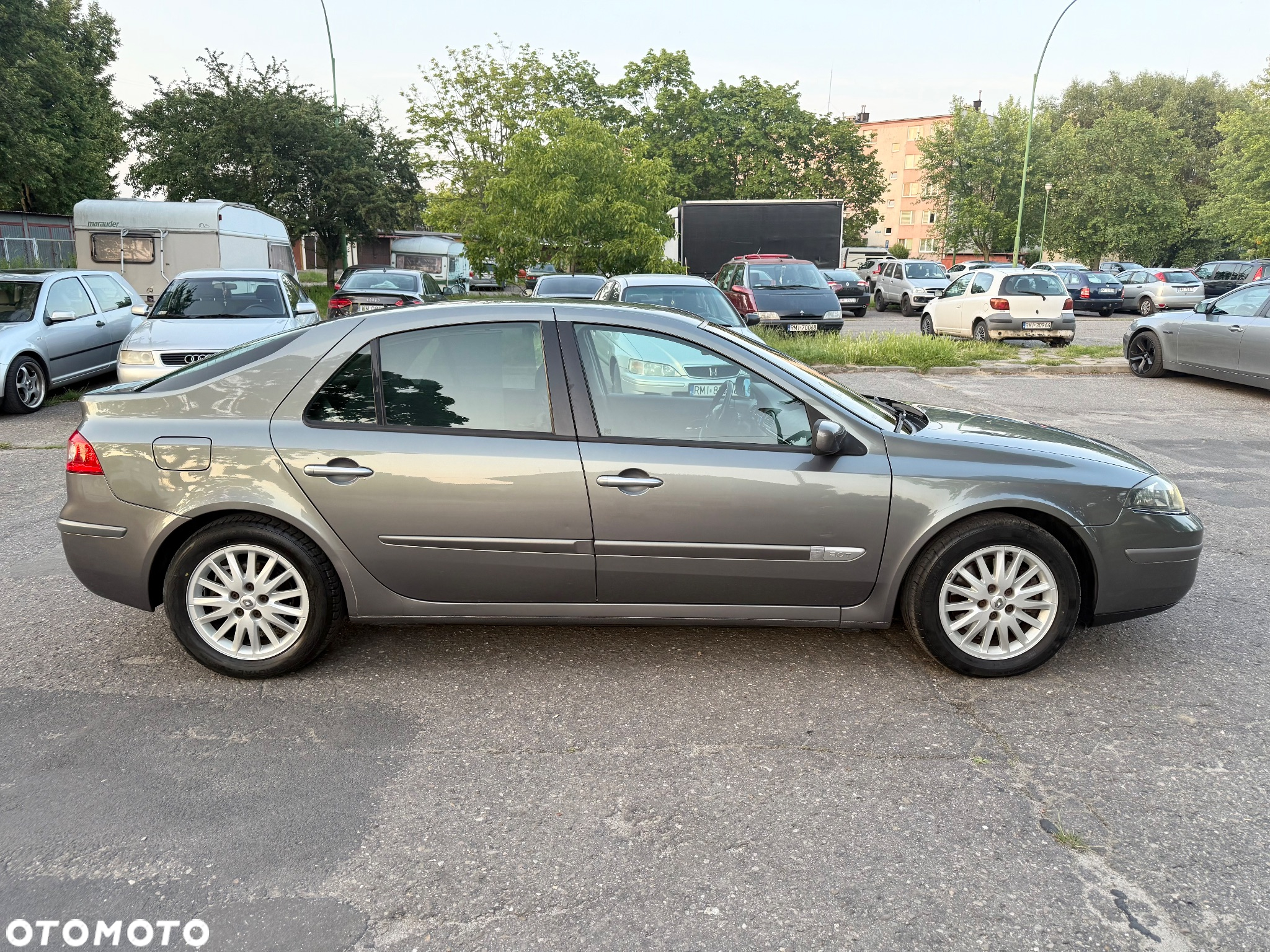 Renault Laguna - 3