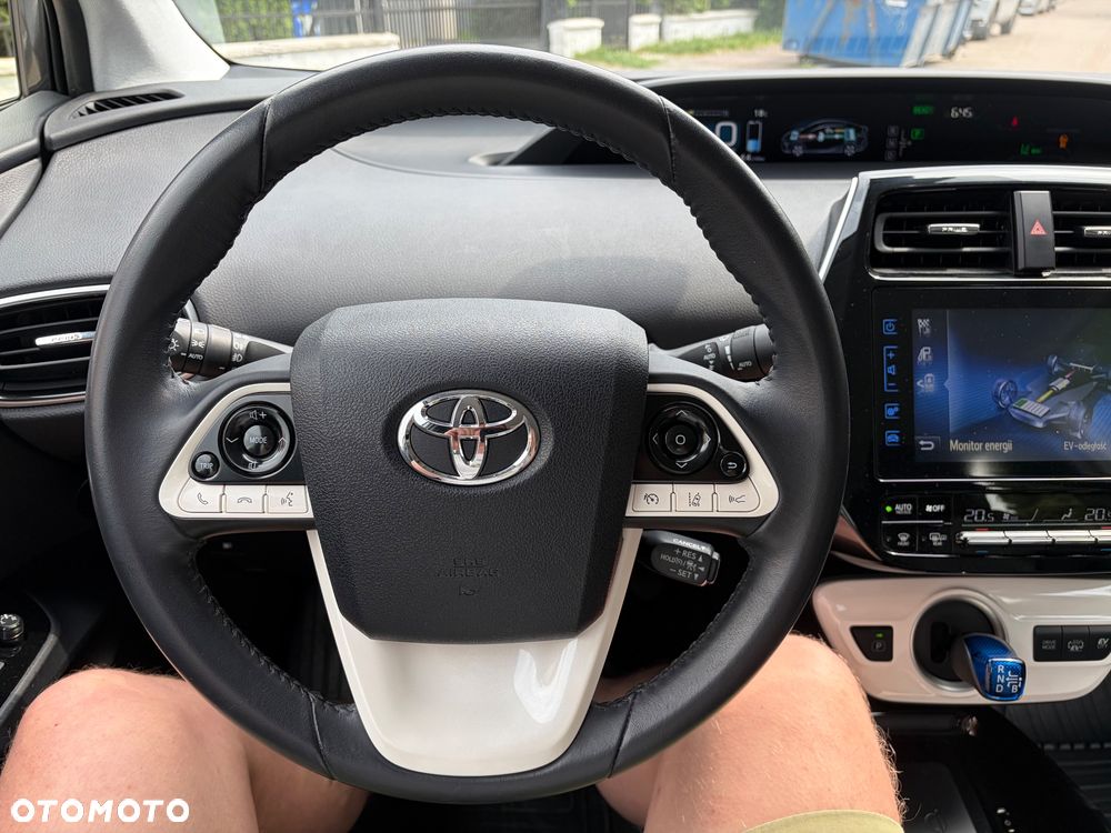 Toyota Prius 1.8 Hybrid Prestige - 21