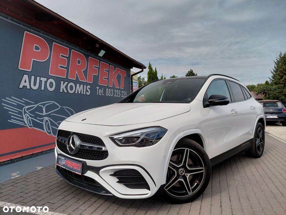 Mercedes-Benz GLA - 1