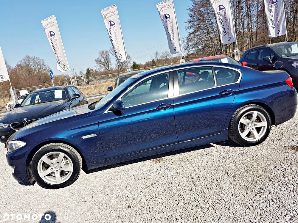 BMW Seria 5 528i - 31