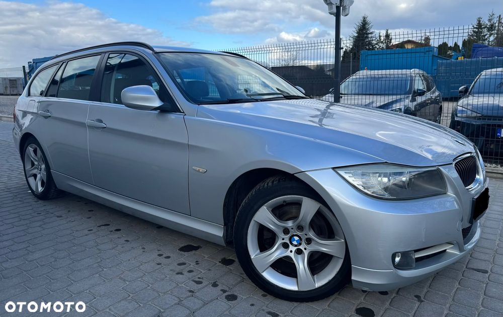 BMW Seria 3 318d DPF Edition Sport - 1
