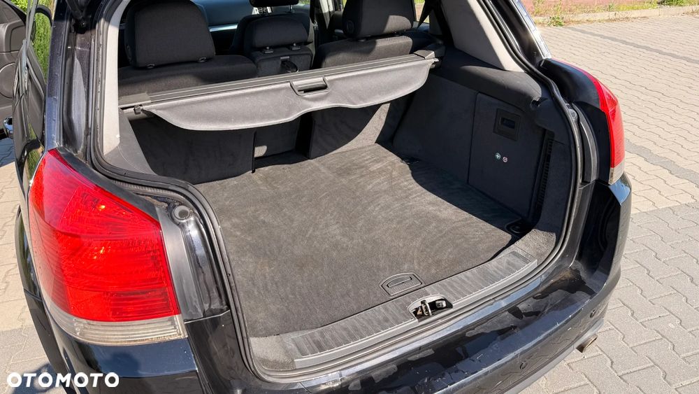 Opel Signum 1.9 CDTI Cosmo - 16