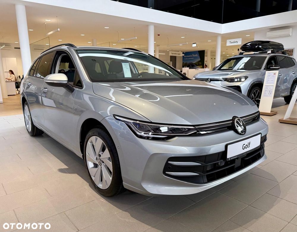 Volkswagen Golf VIII 1.5 TSI Life Plus - 3