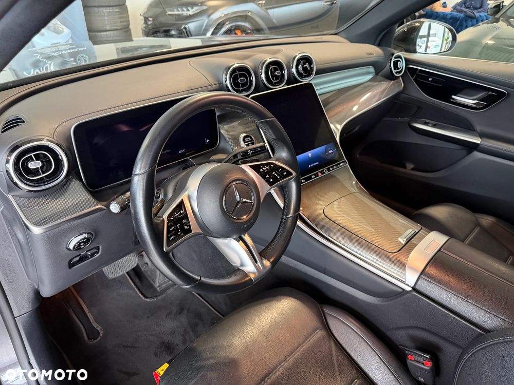 Mercedes-Benz GLC 200 mHEV 4-Matic AMG Line - 13