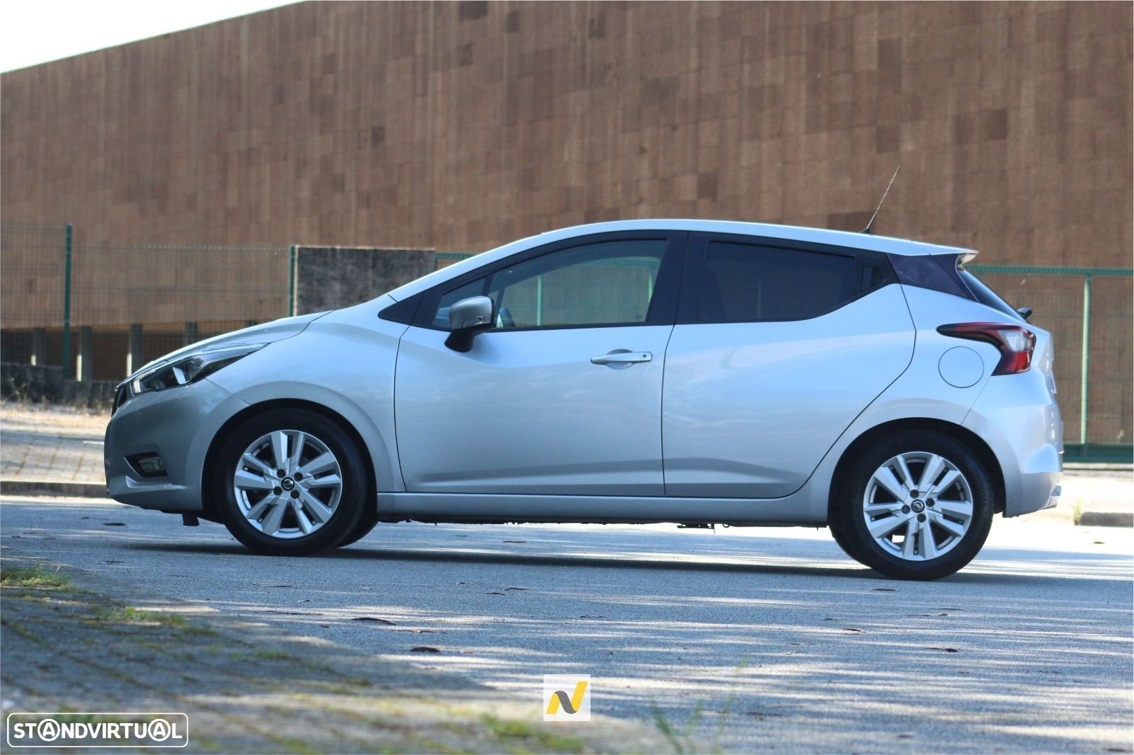 Nissan Micra 1.0 IG-T N-Connecta - 1