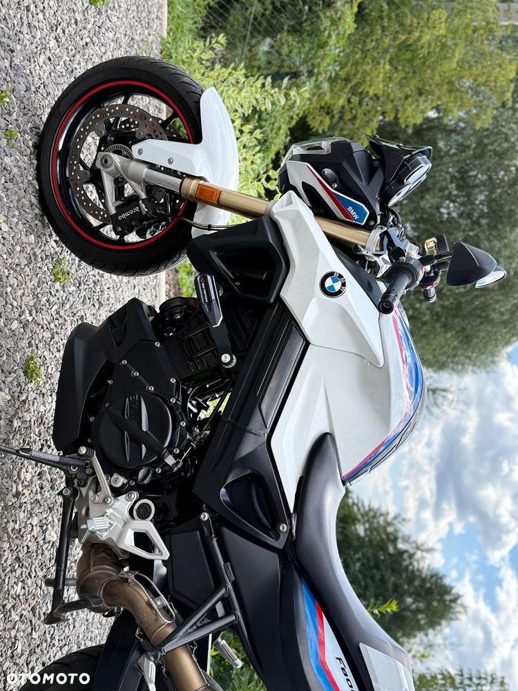BMW F - 2