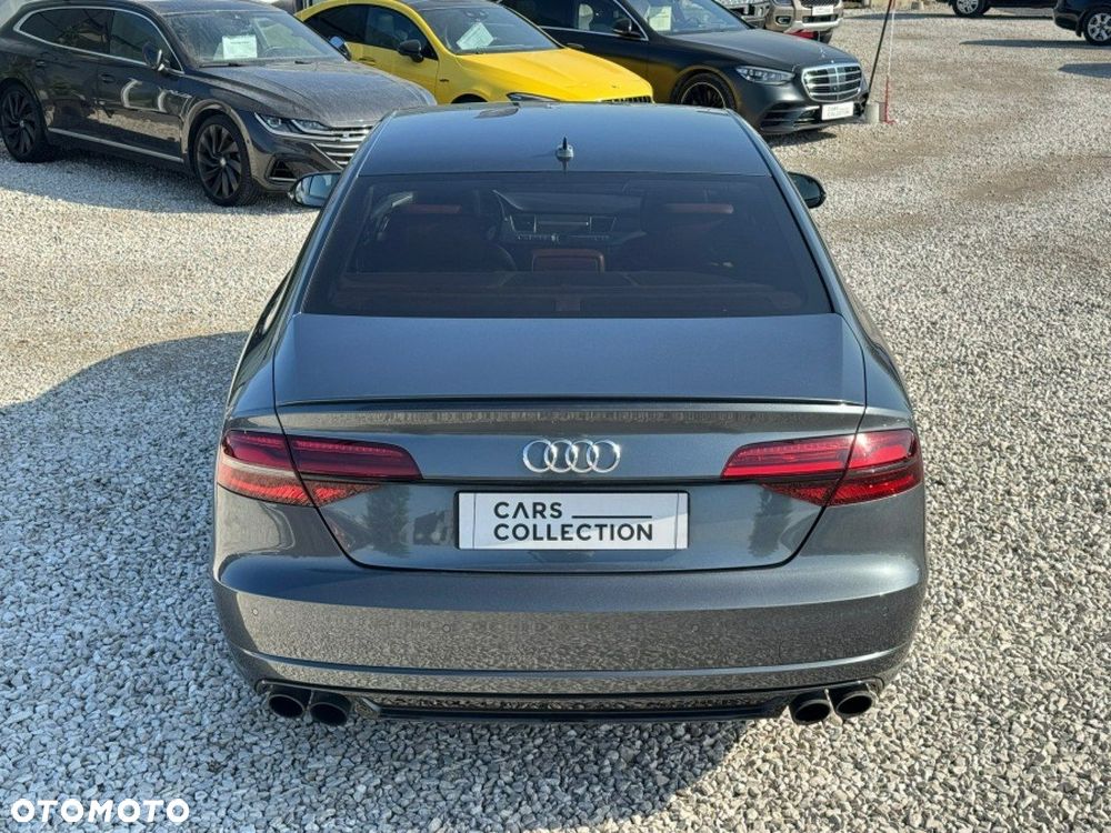 Audi S8 Plus 4.0 TFSI Quattro - 5