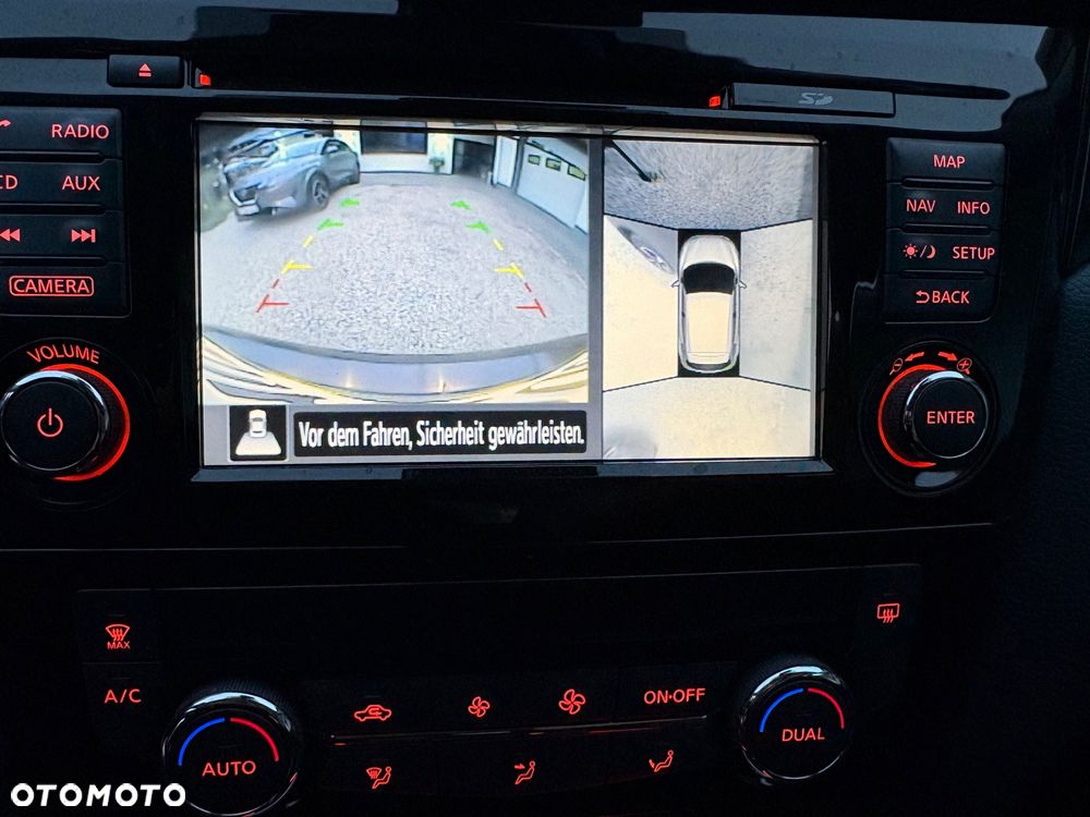 Nissan Qashqai 1.6 DIG-T N-Vision - 16