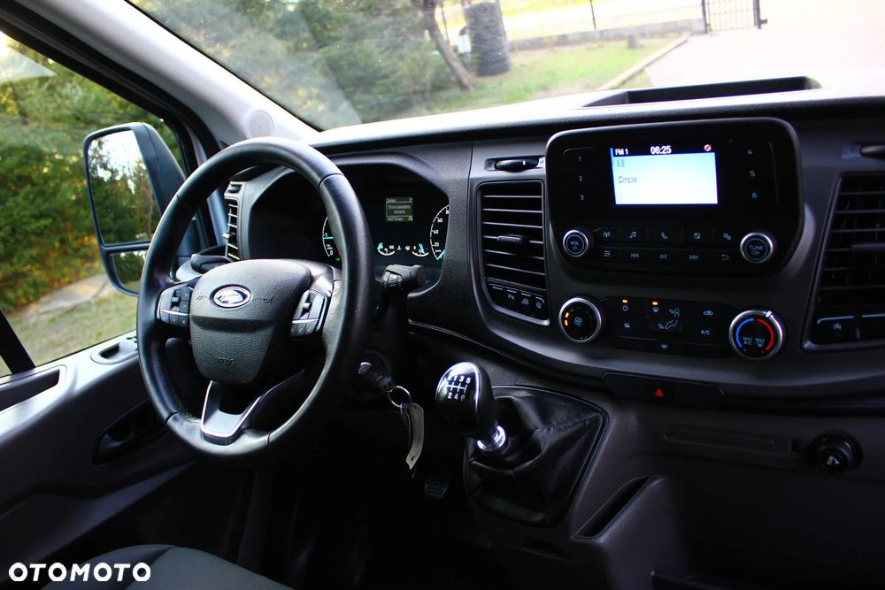 Ford TRANSIT  2.0 TDCI 130KM L2H2 BLASZAK 3 OSOBOWY - 28