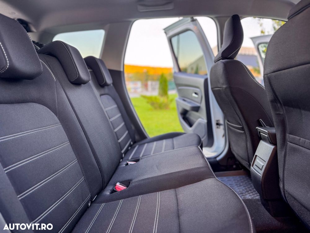 Dacia Duster TCe 130 GPF Prestige jante 17" - 10