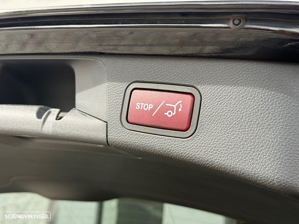 Mercedes-Benz C 220 d 4Matic Station 9G-TRONIC Night Edition - 29