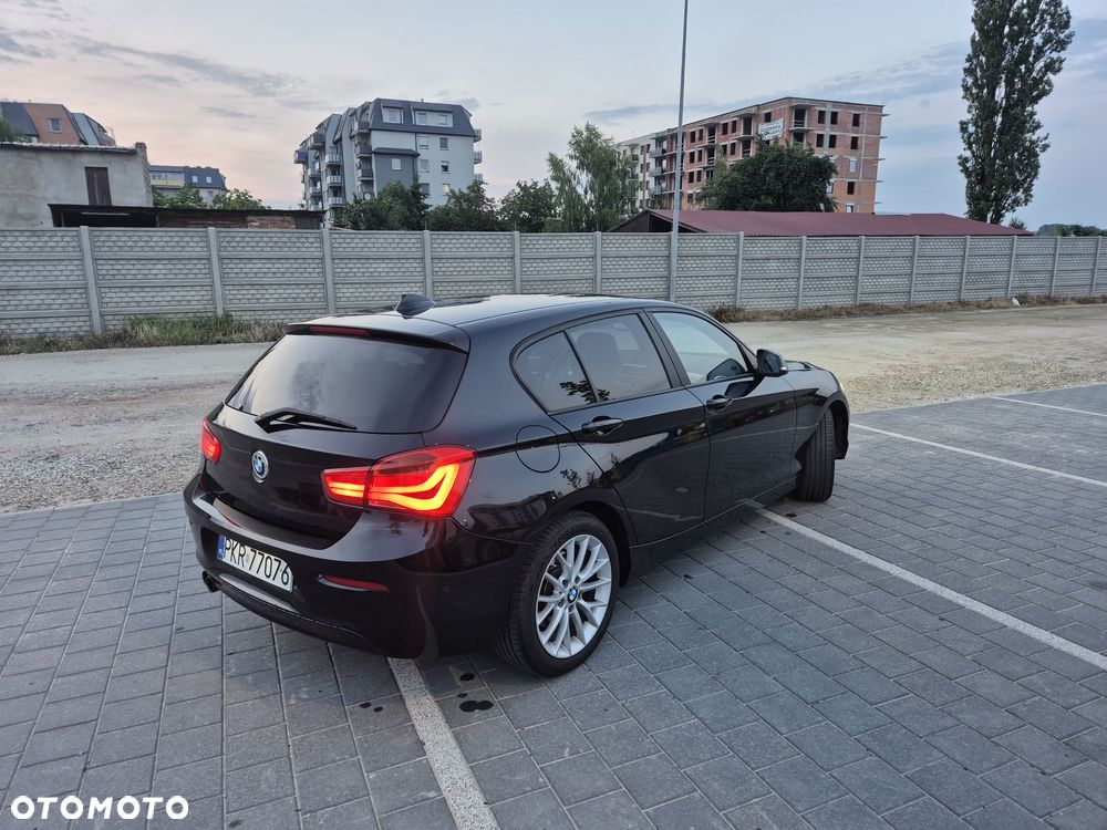 BMW Seria 1 120i GPF Urban Line - 5