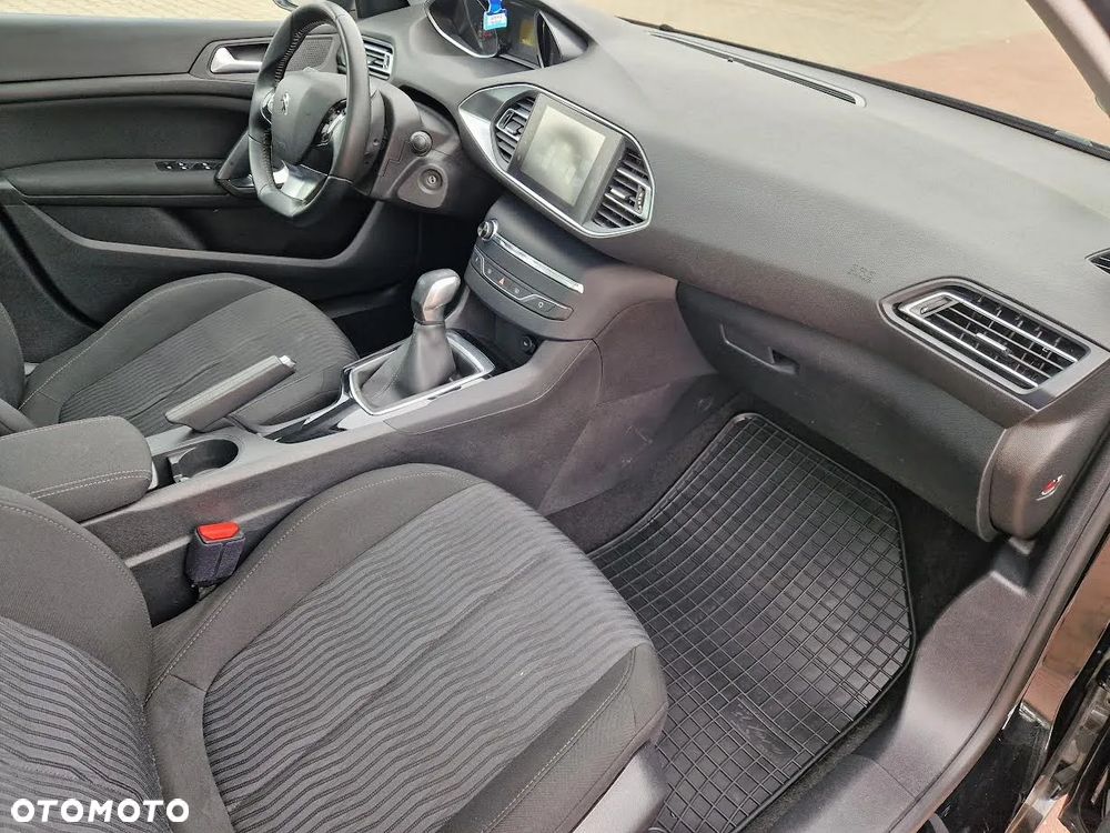 Peugeot 308 PureTech 110 Stop & Start Active Pack - 4