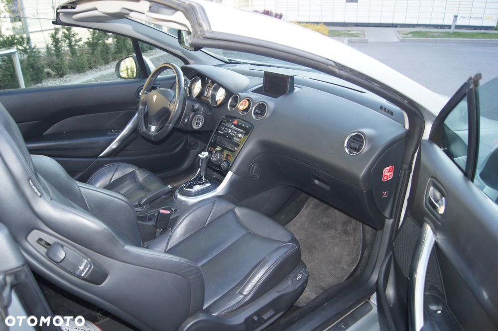 Peugeot 308 CC HDi FAP 165 Automatik Premium - 14