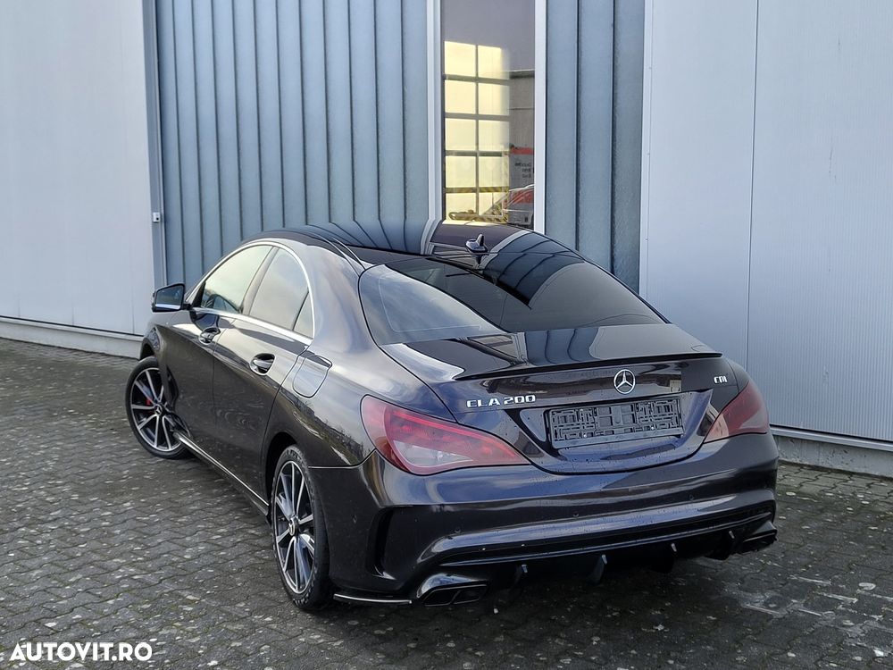 Mercedes-Benz CLA d Shooting Brake 7G-DCT AMG Line - 5