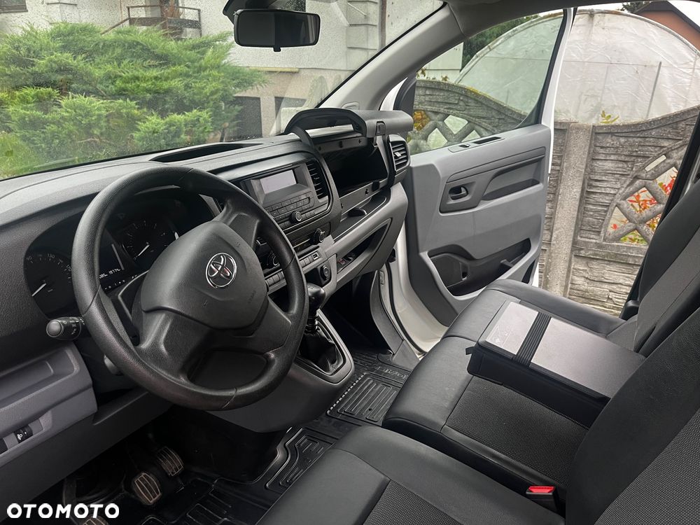 Toyota Proace - 8