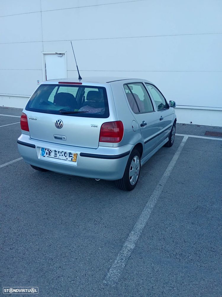 VW Polo 1.4 TDi Confortline AC - 9
