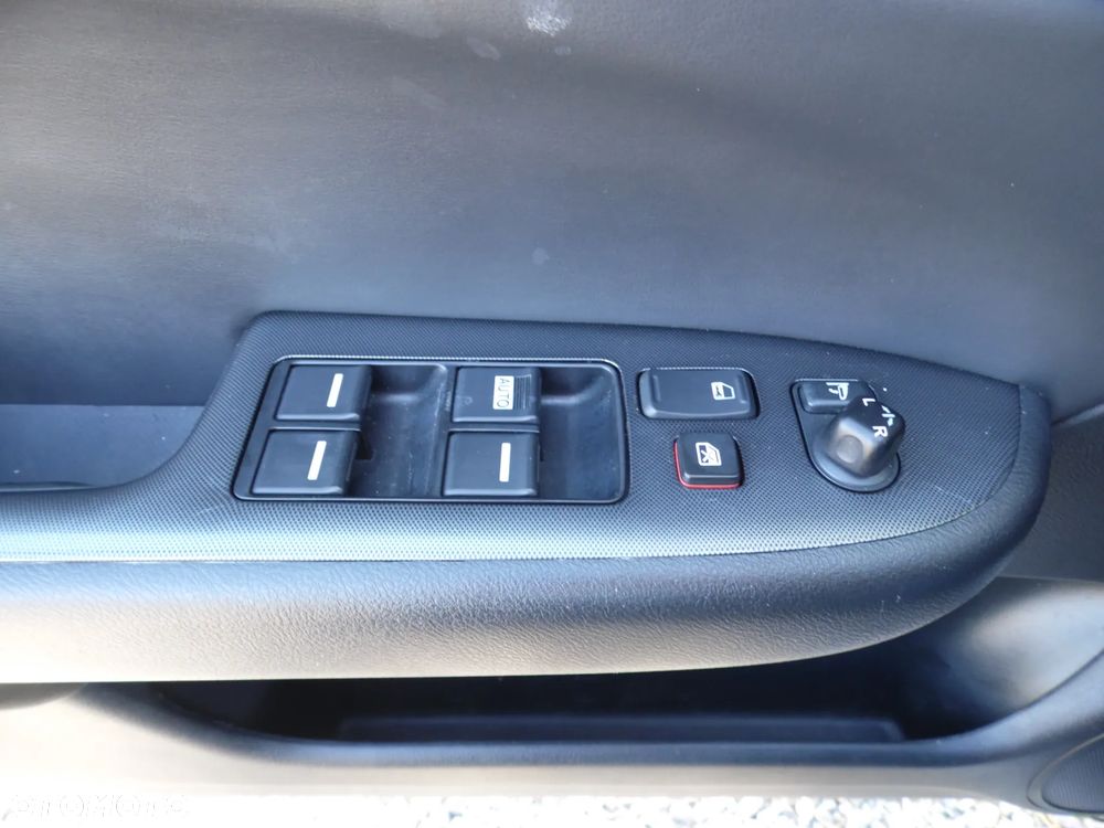 Honda Accord 2.0 i Sport 30 Jahre Edition - 21
