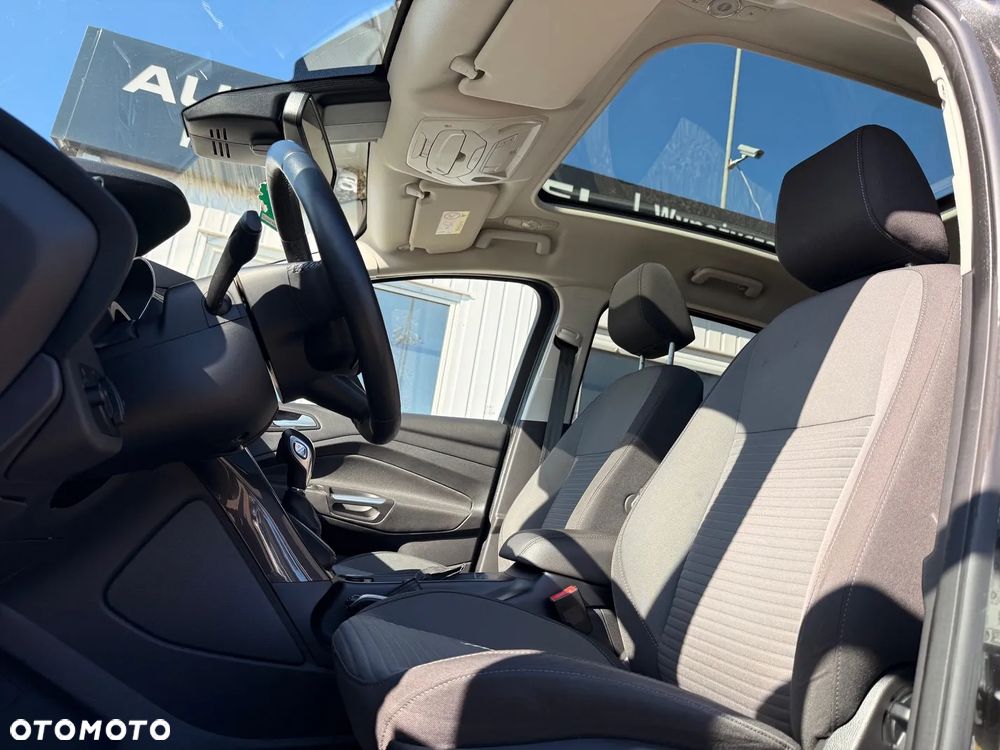 Ford C-MAX 1.5 EcoBoost Titanium ASS - 19