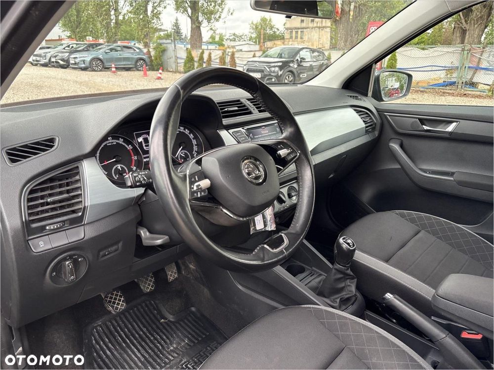 Skoda Fabia 1.0 TSI Ambition - 12