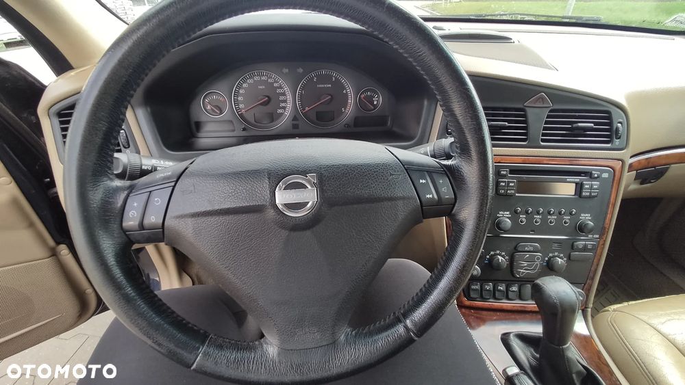 Volvo S60 2.4D Summum - 5