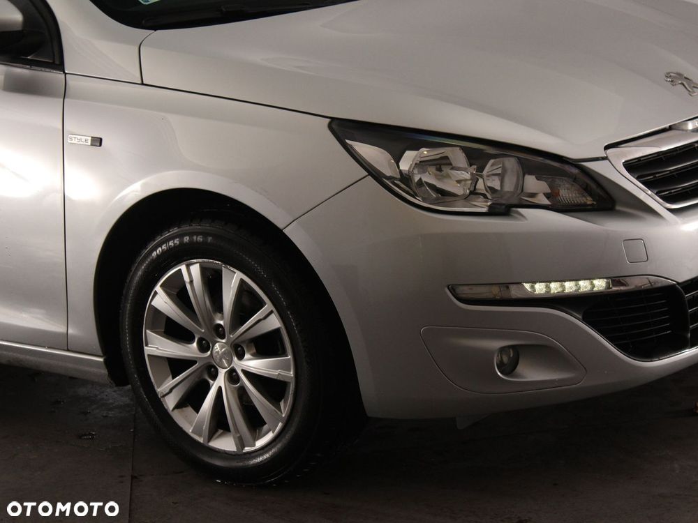 Peugeot 308 - 16