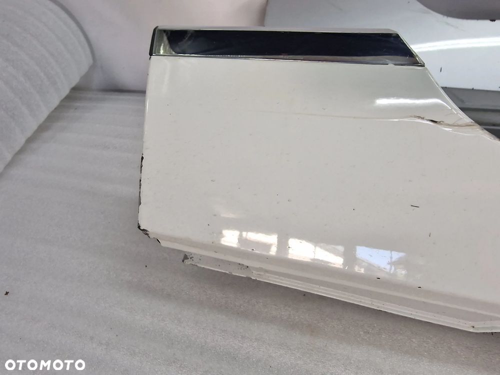 VW PASSAT B8 3G0 14- PRAWA LISTWA PROGOWA / NAKŁADKA PROGU , CZARNA , BIAŁA , SREBRNA , NR 3G0853858F , NR AUKCJI PR347 - 19