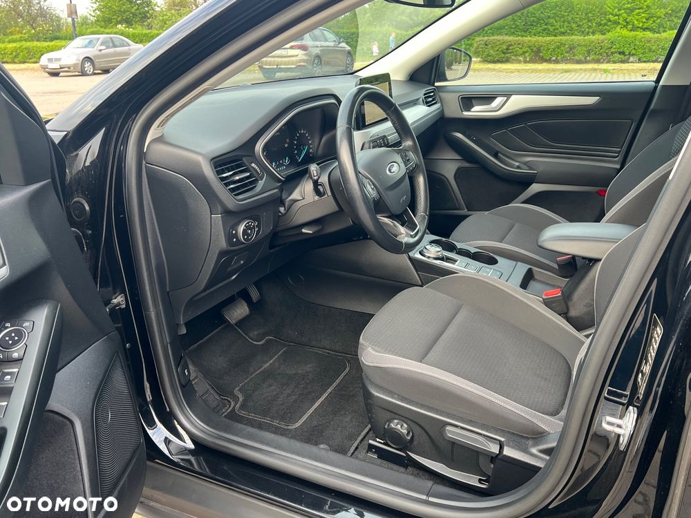 Ford Focus SW 1.0 EcoBoost Titanium - 19