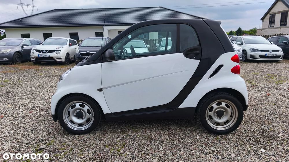 Smart Fortwo softouch black&white limited micro hybrid drive - 12