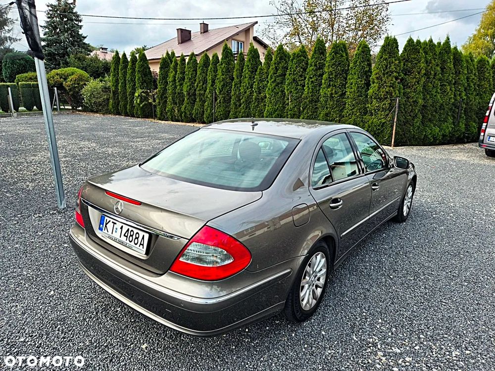 Mercedes-Benz Klasa E 200 T CDI Automatik Avantgarde - 23