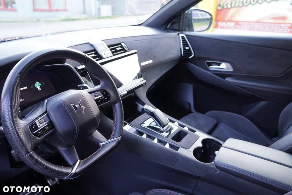 DS Automobiles DS 7 Crossback - 16