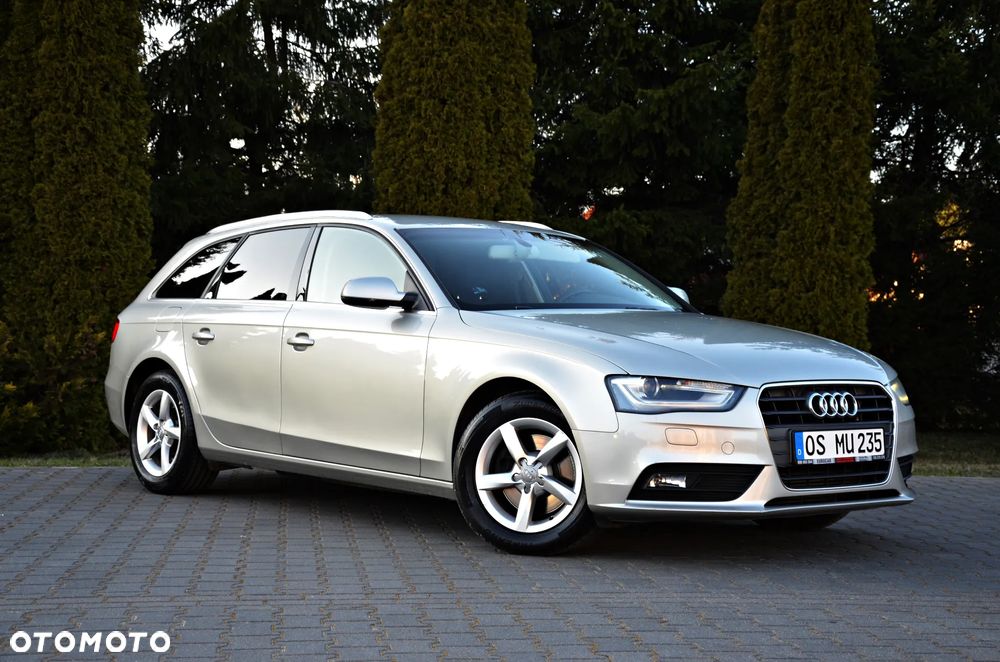 Audi A4 Avant - 10