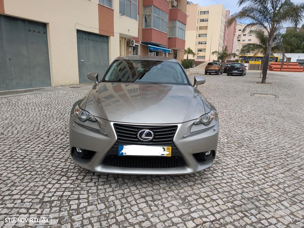 Lexus IS 300H Pack Executive - 2