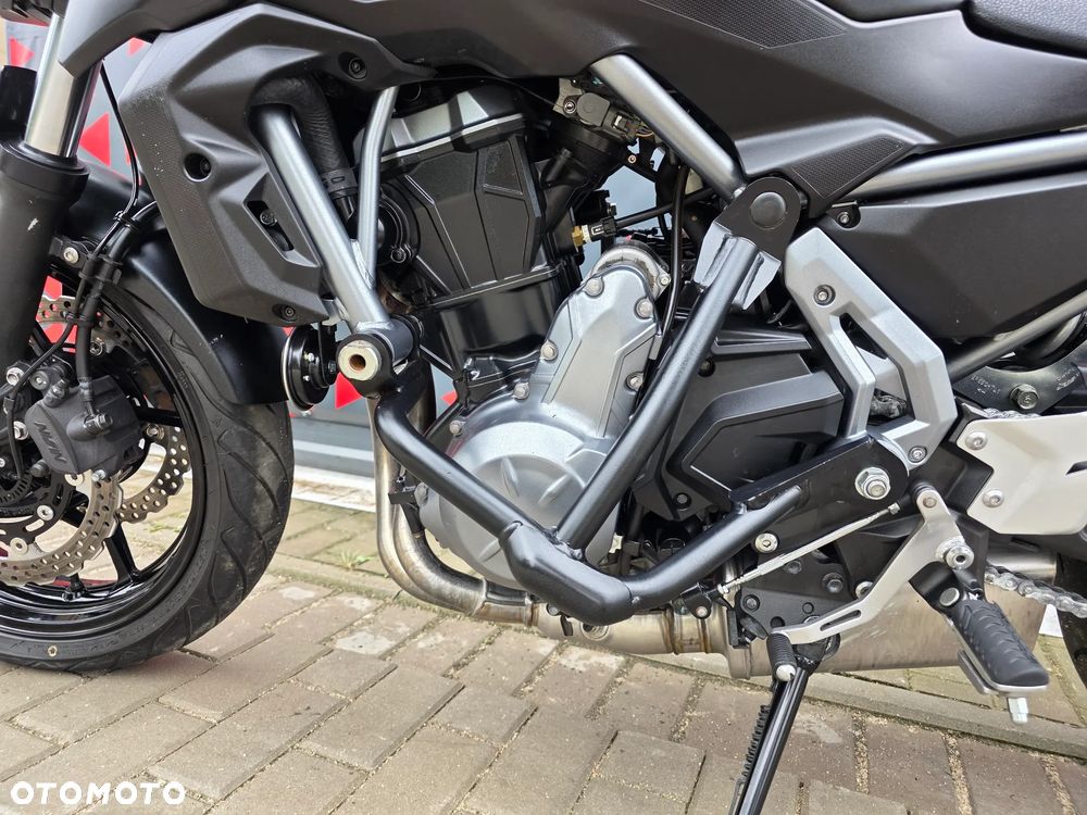 Kawasaki Z 650 - 12