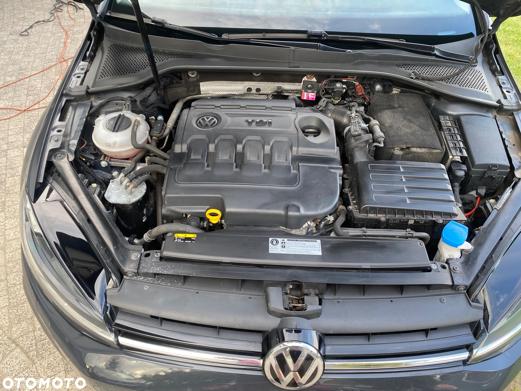 Volkswagen Golf 1.6 TDI (BlueMotion Technology) Comfortline - 23
