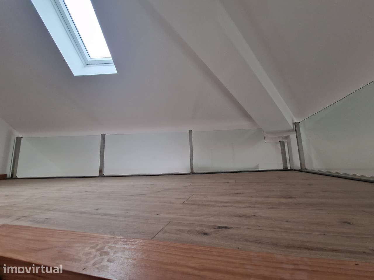 Apartamento T0 novo com terraço no centro de Ovar - Grande imagem: 4/11