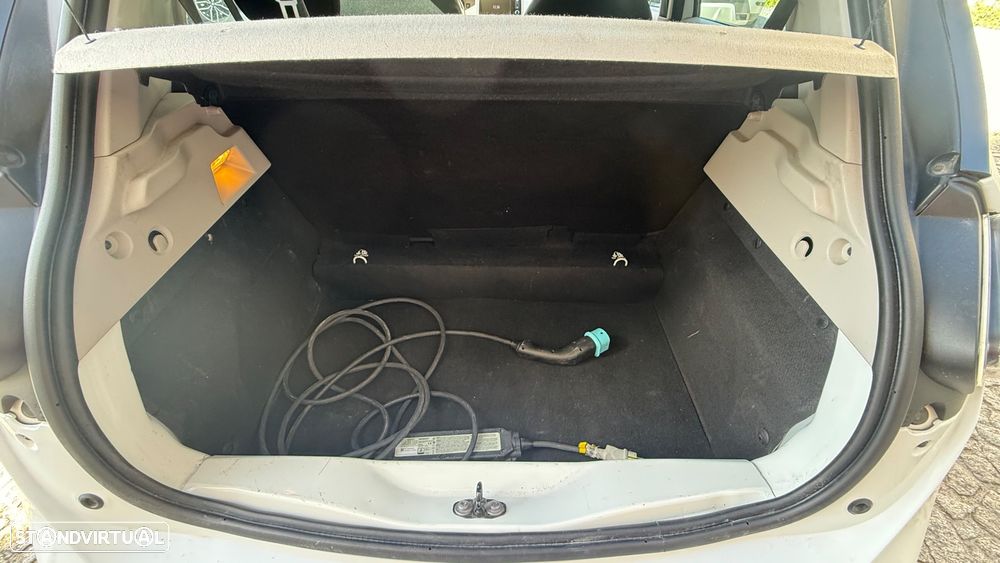 Renault Zoe (c/ Bateria) 22 kwh Life - 12